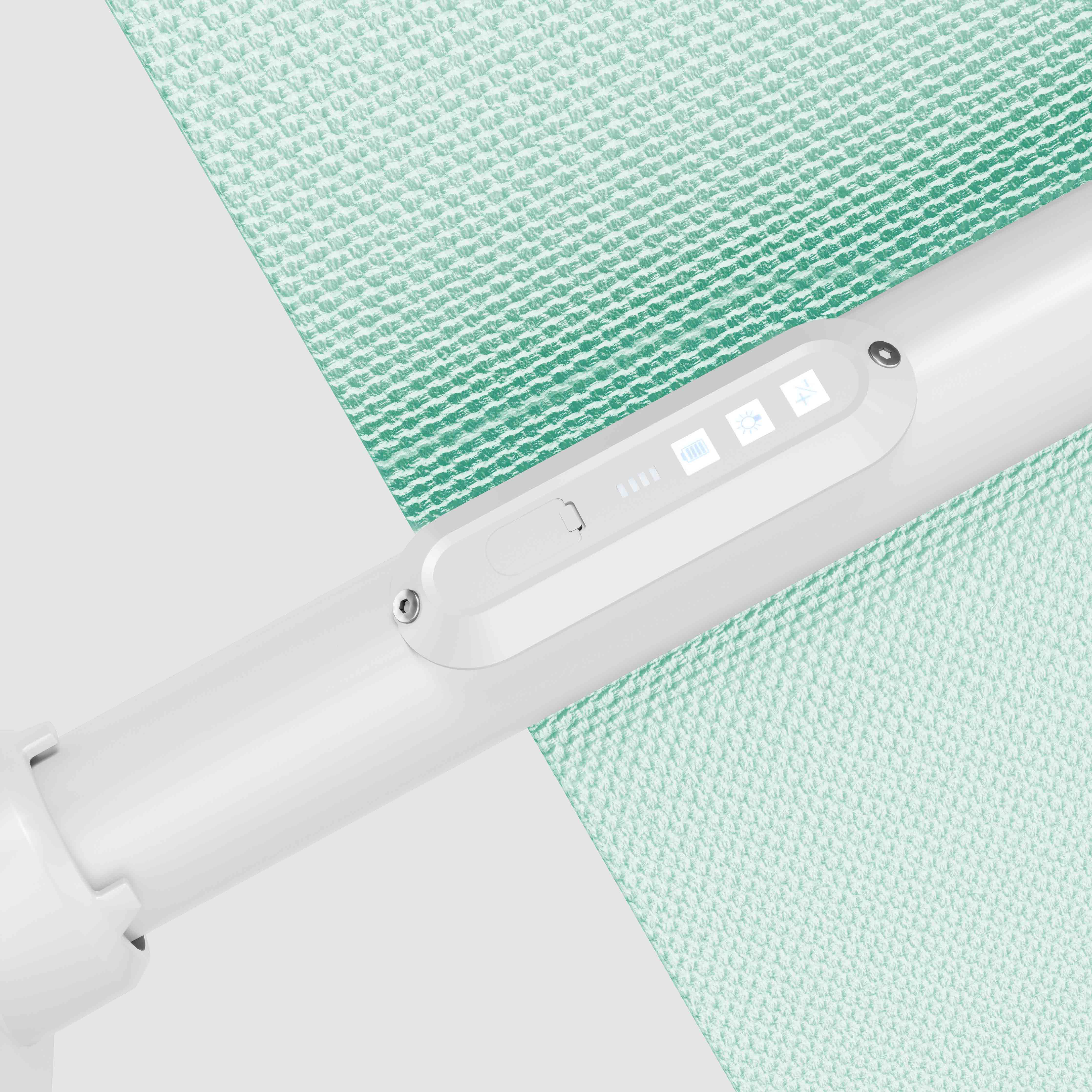#pole finish_White