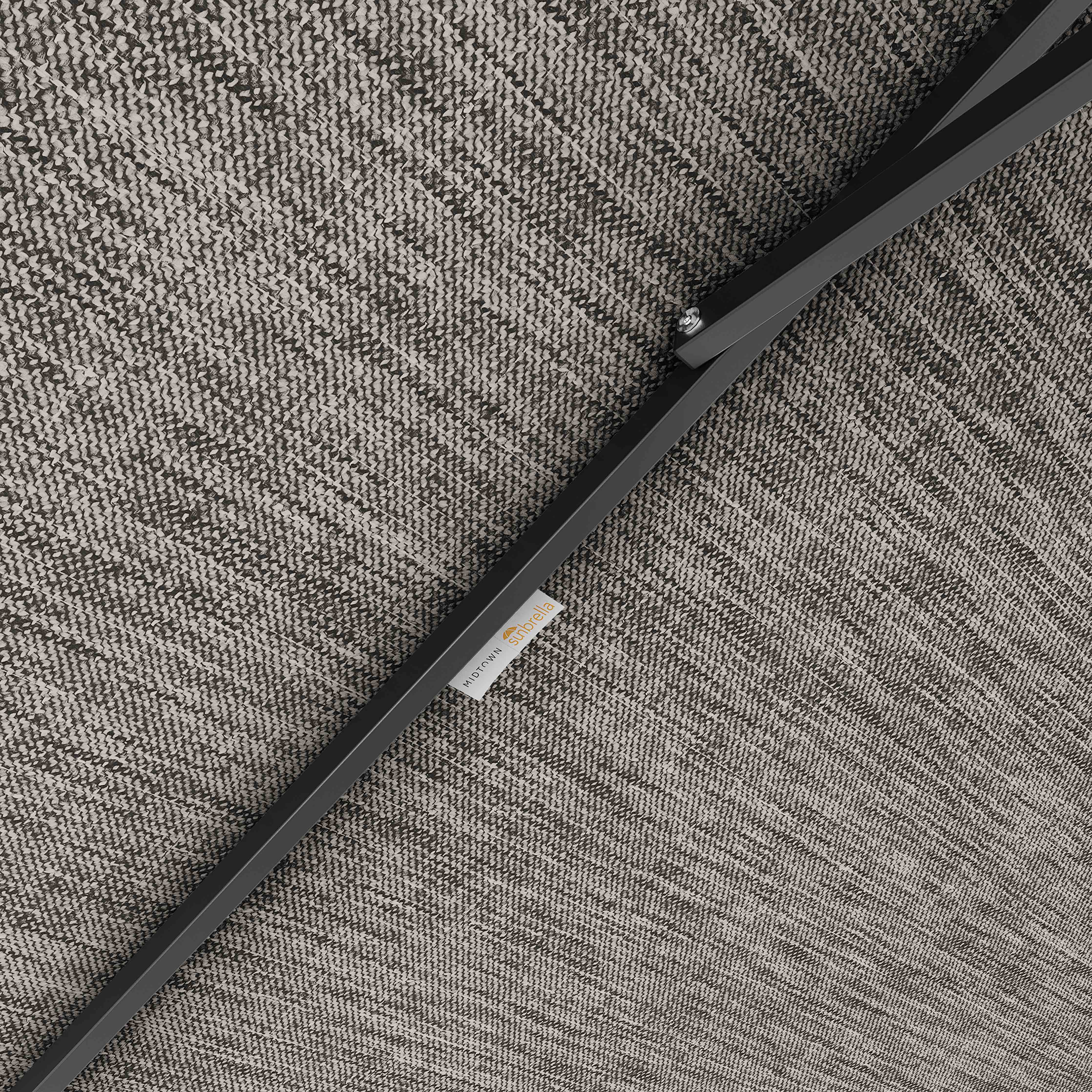 #pole finish_Black