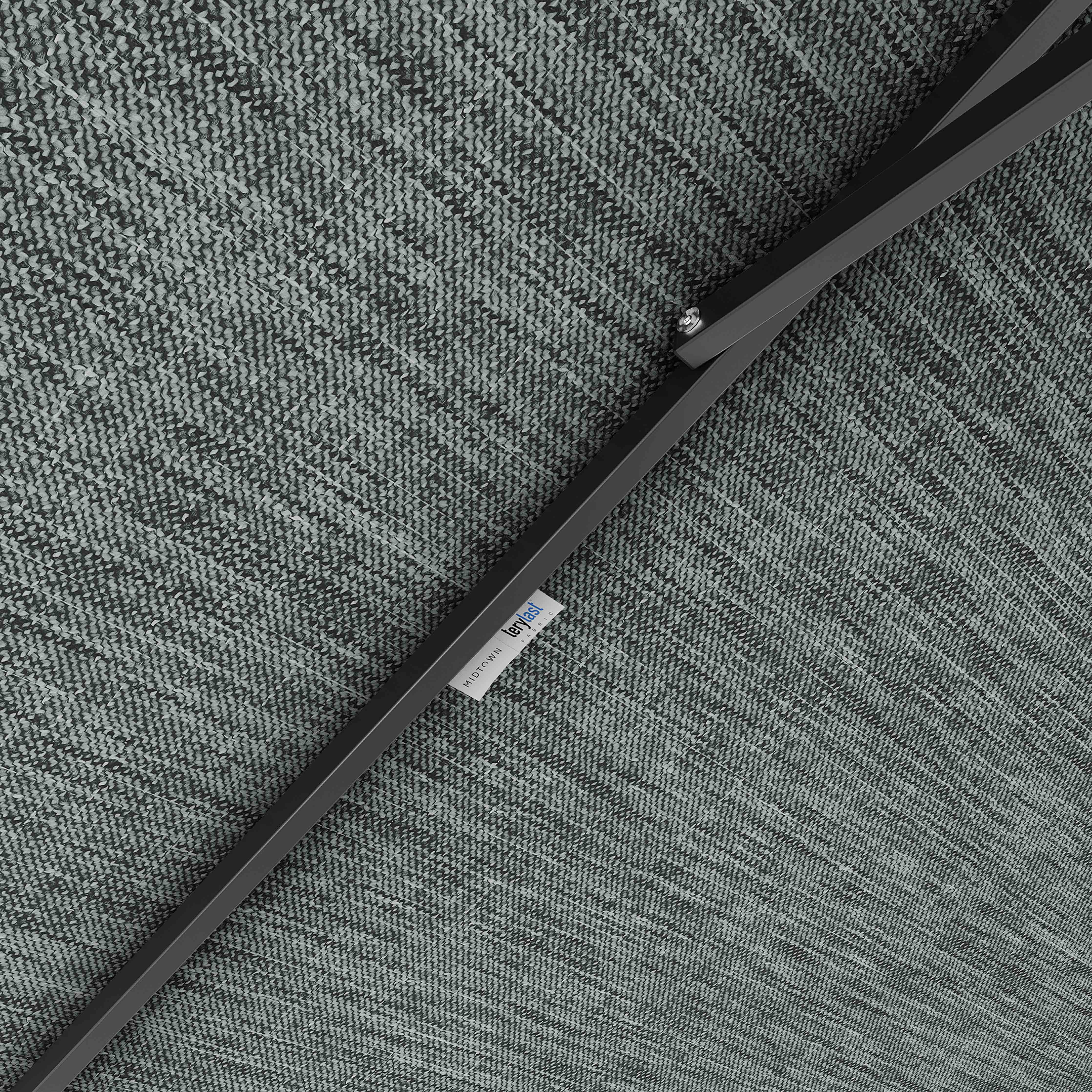 #pole finish_Black