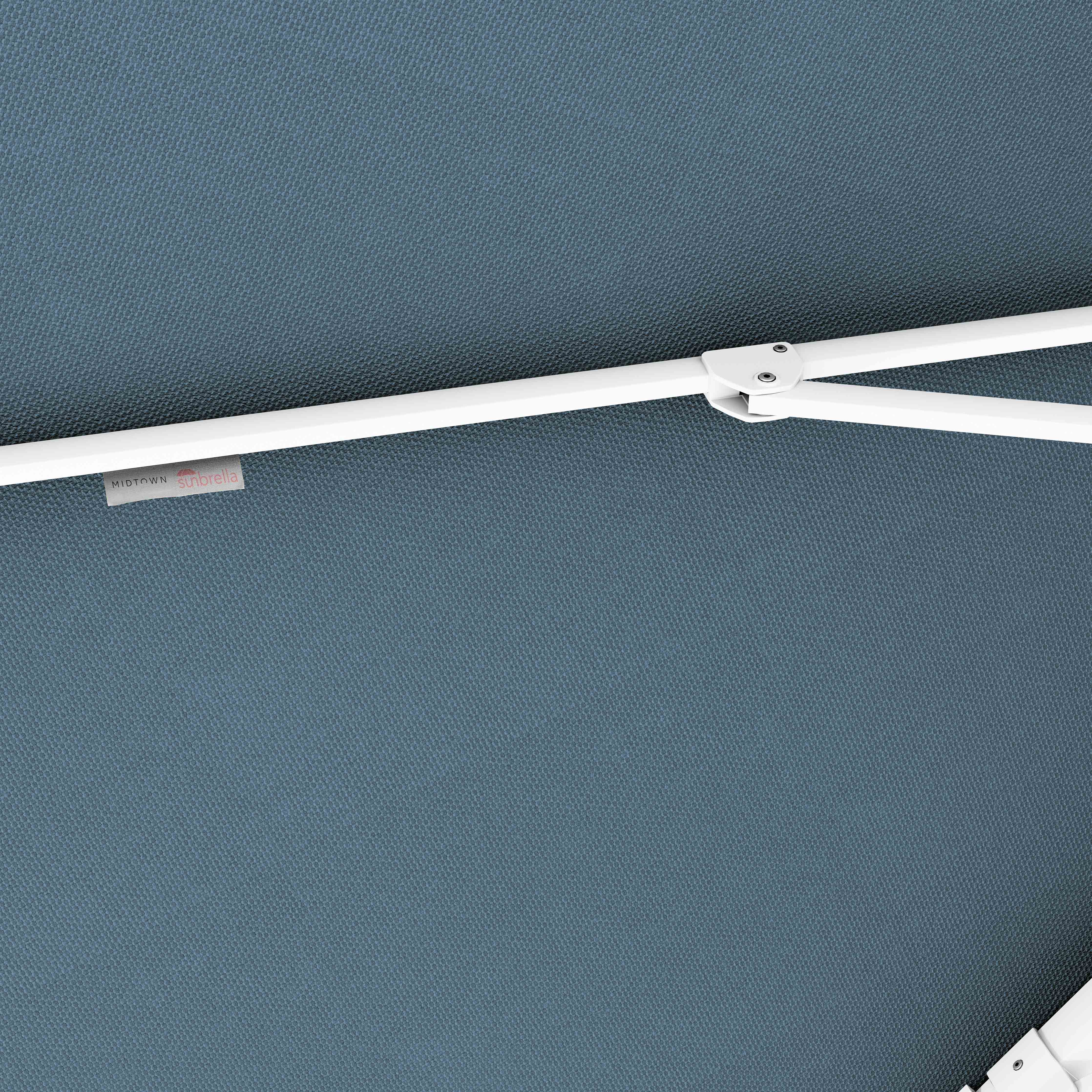 #pole finish_White