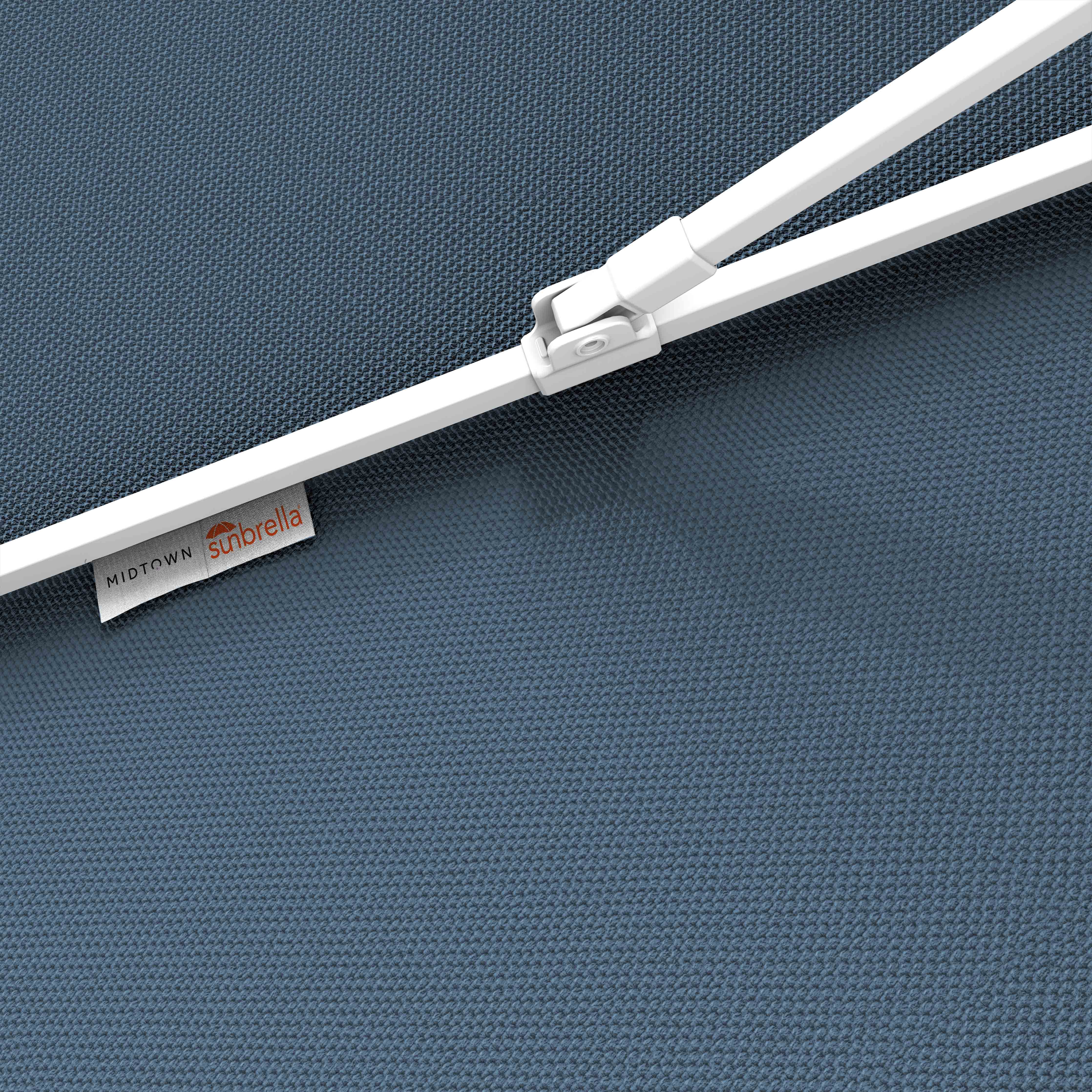 #pole finish_White