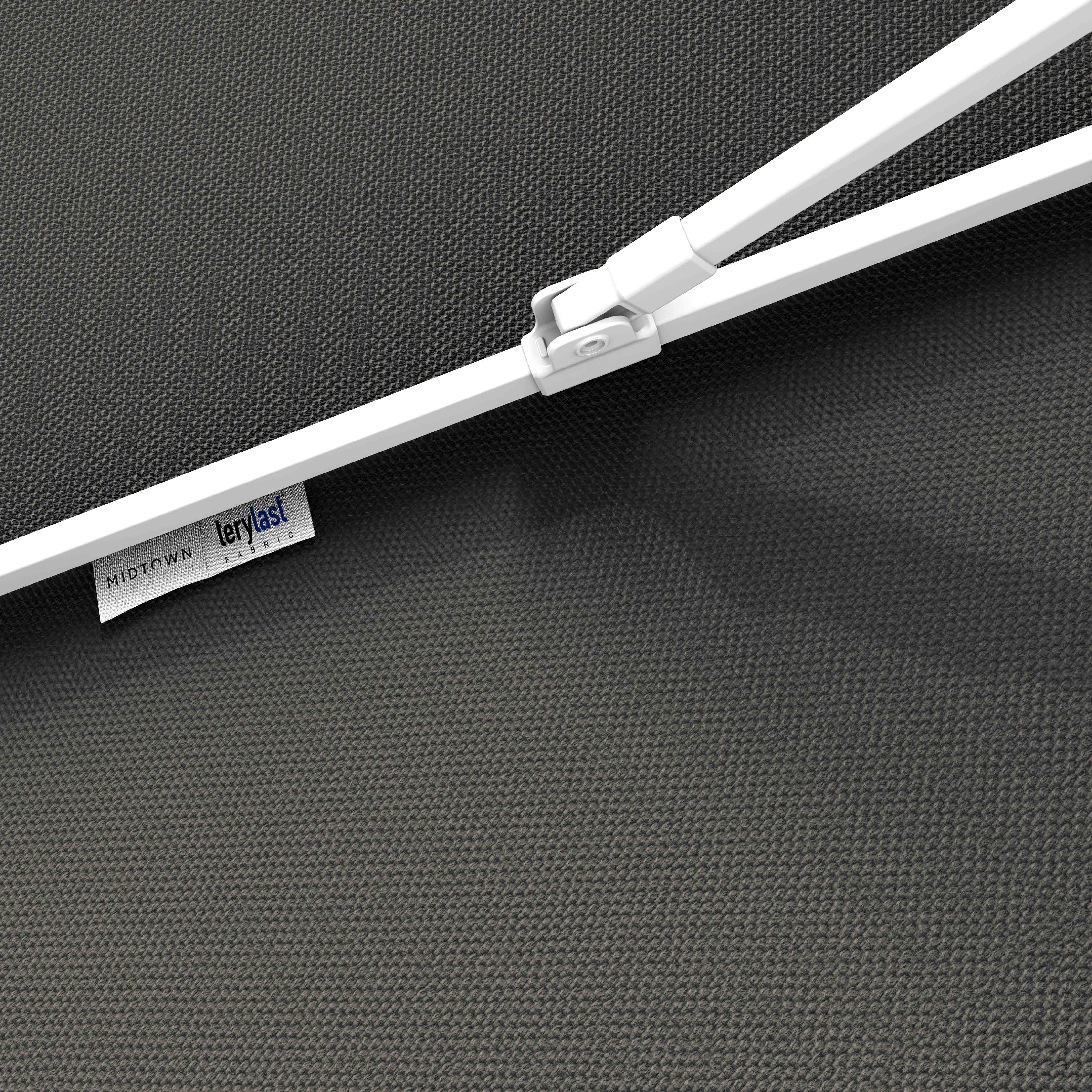 #pole finish_White