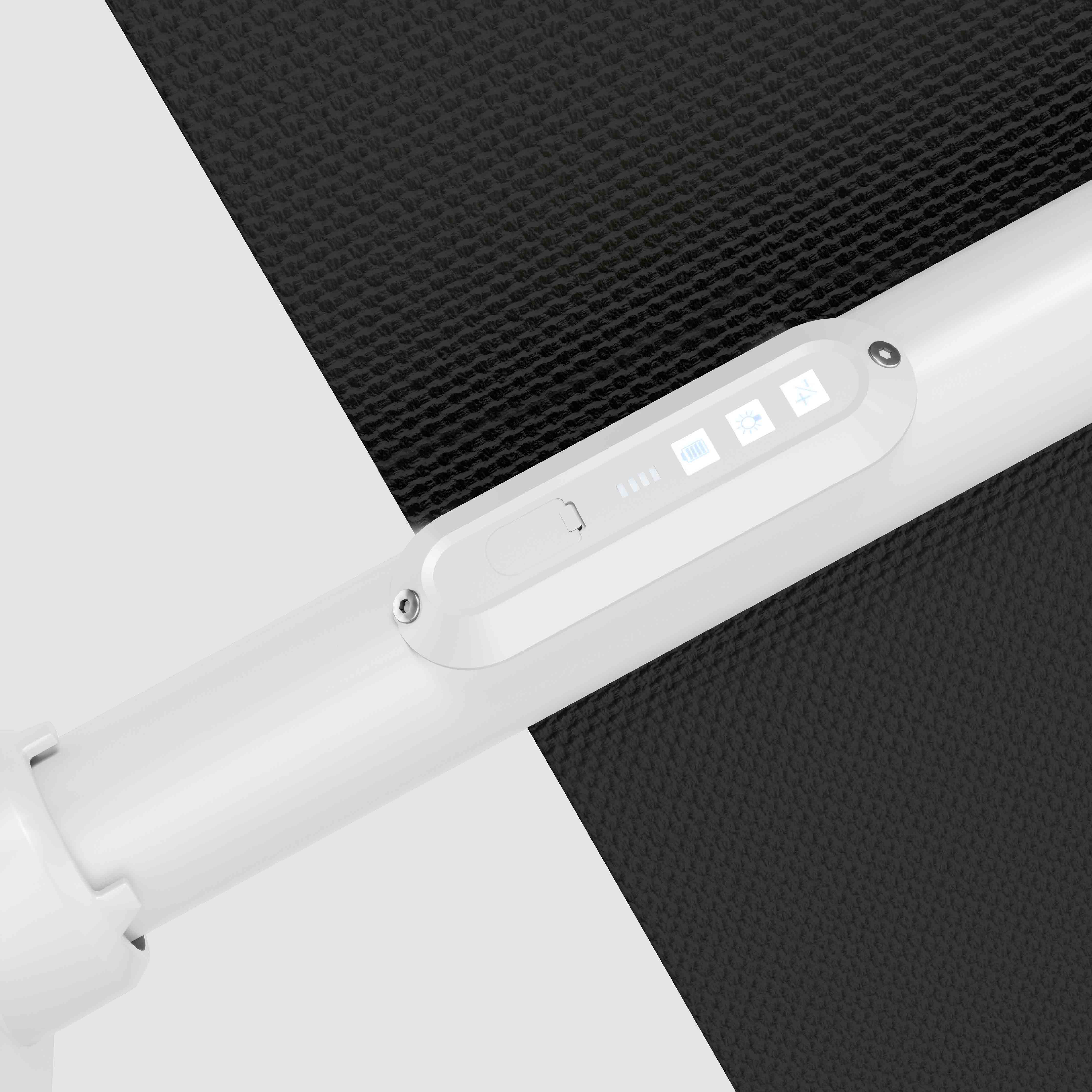 #pole finish_White