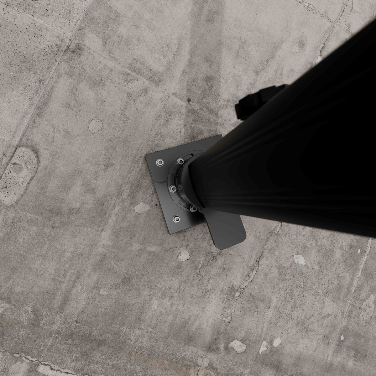 Concrete Anchor Base Plate To Secure Your Patio Umbrella