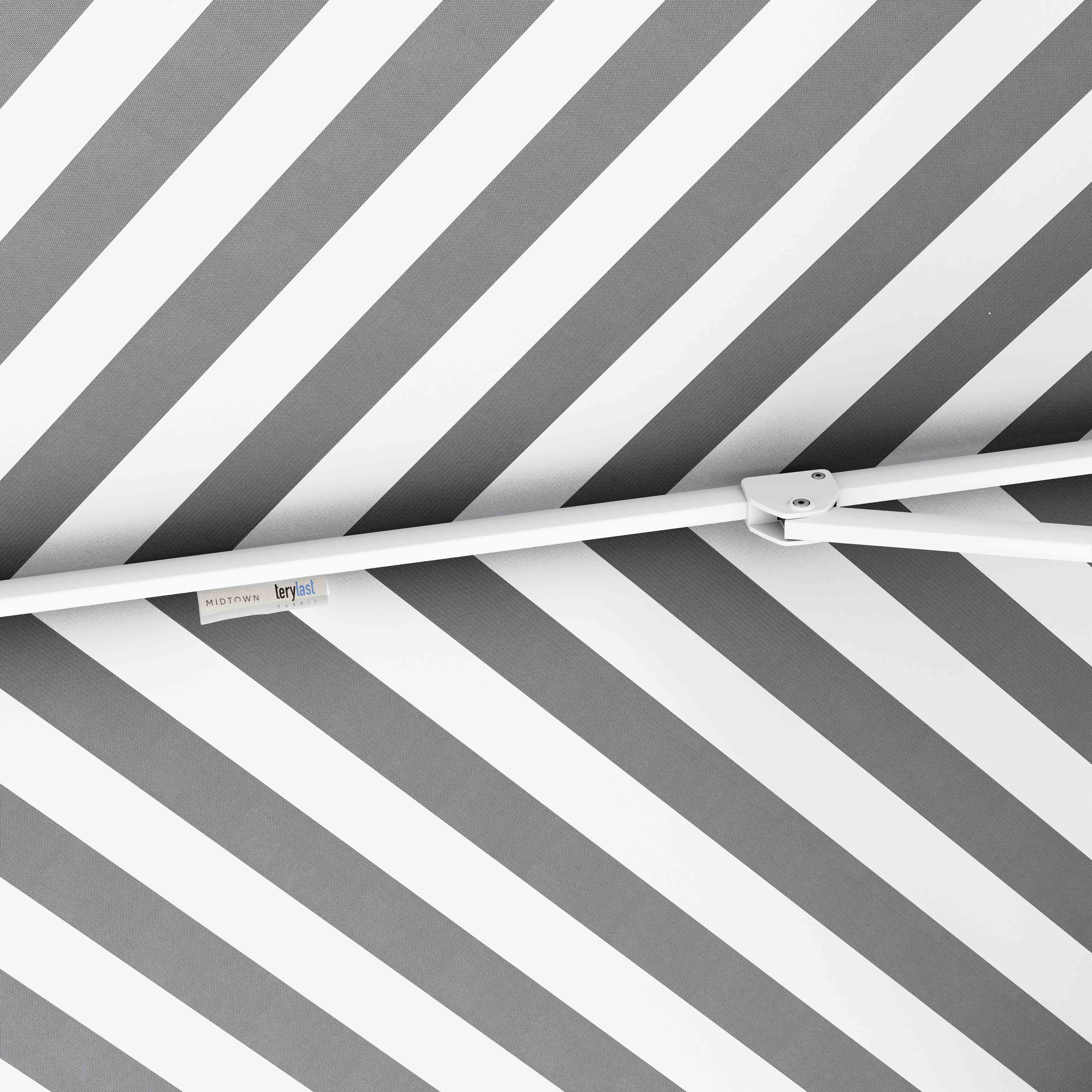 #pole finish_White