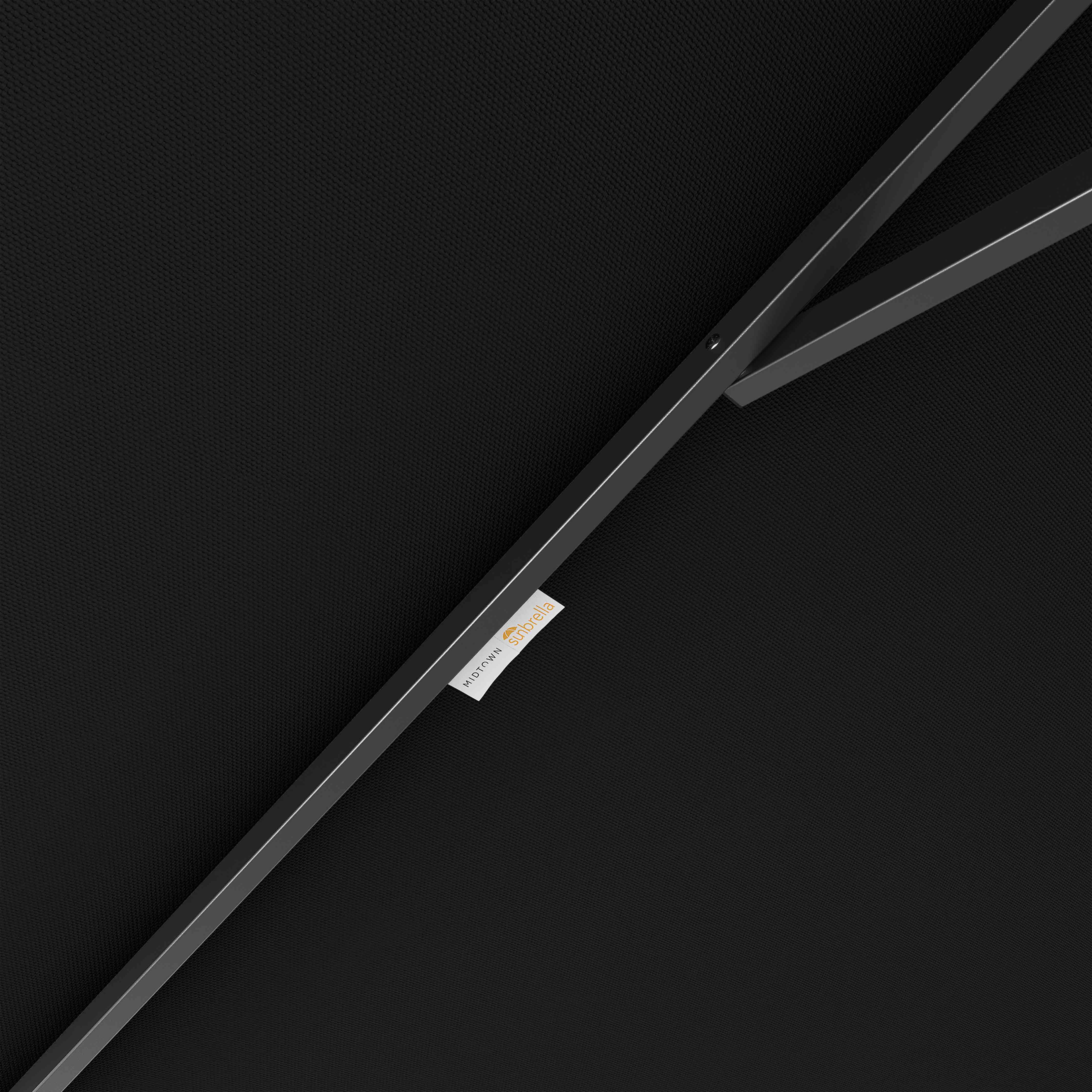 #pole finish_Black