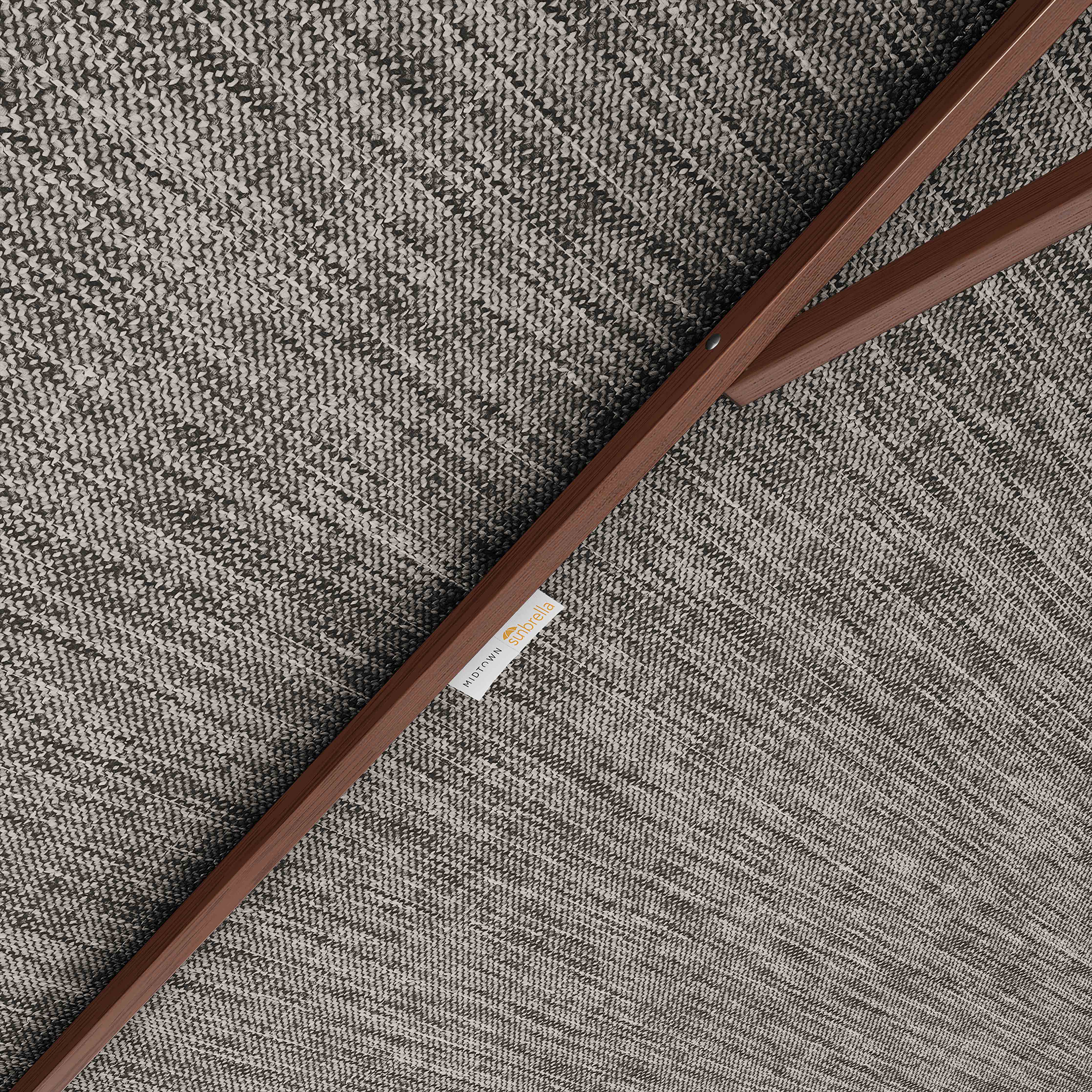 #pole finish_Wooden
