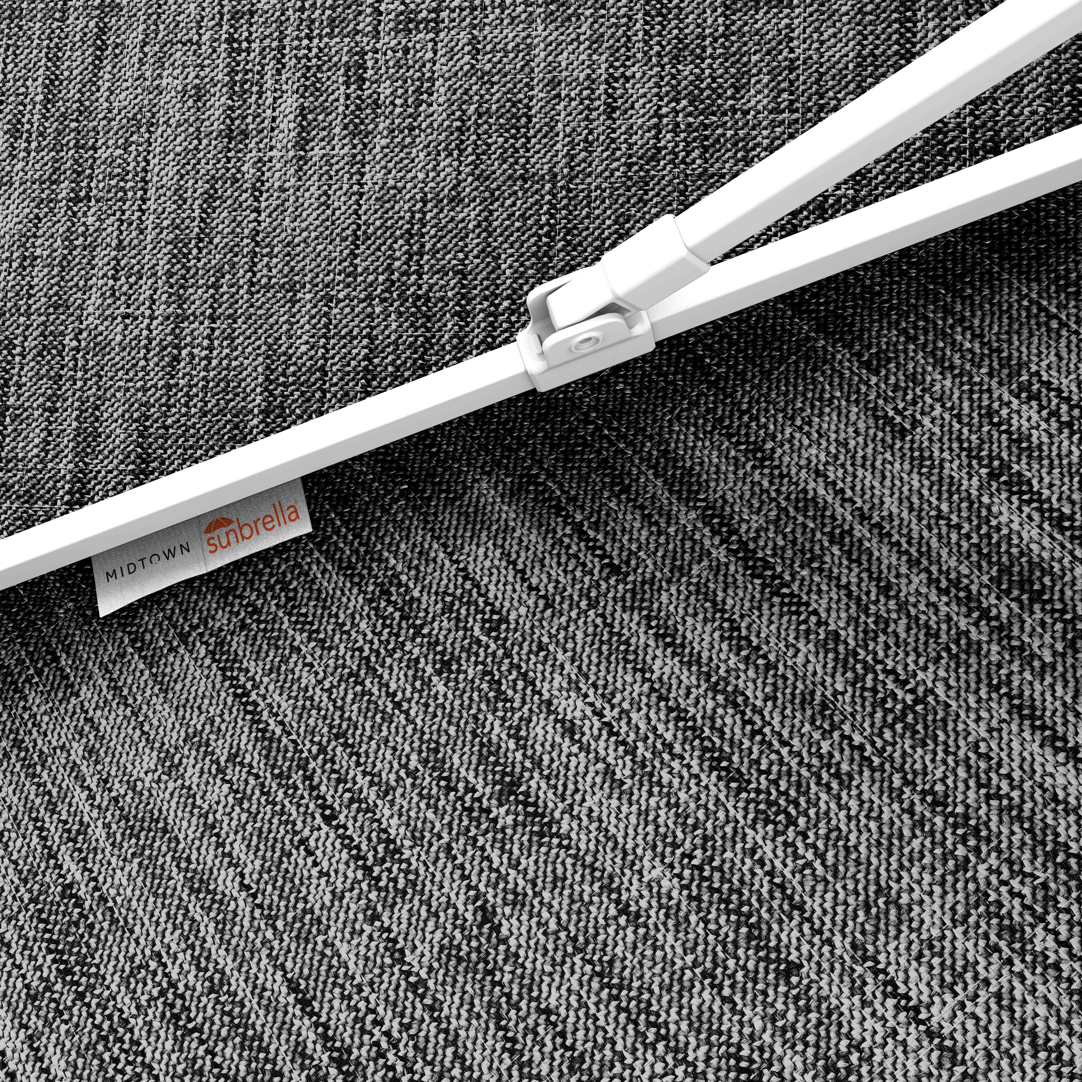 #pole finish_White