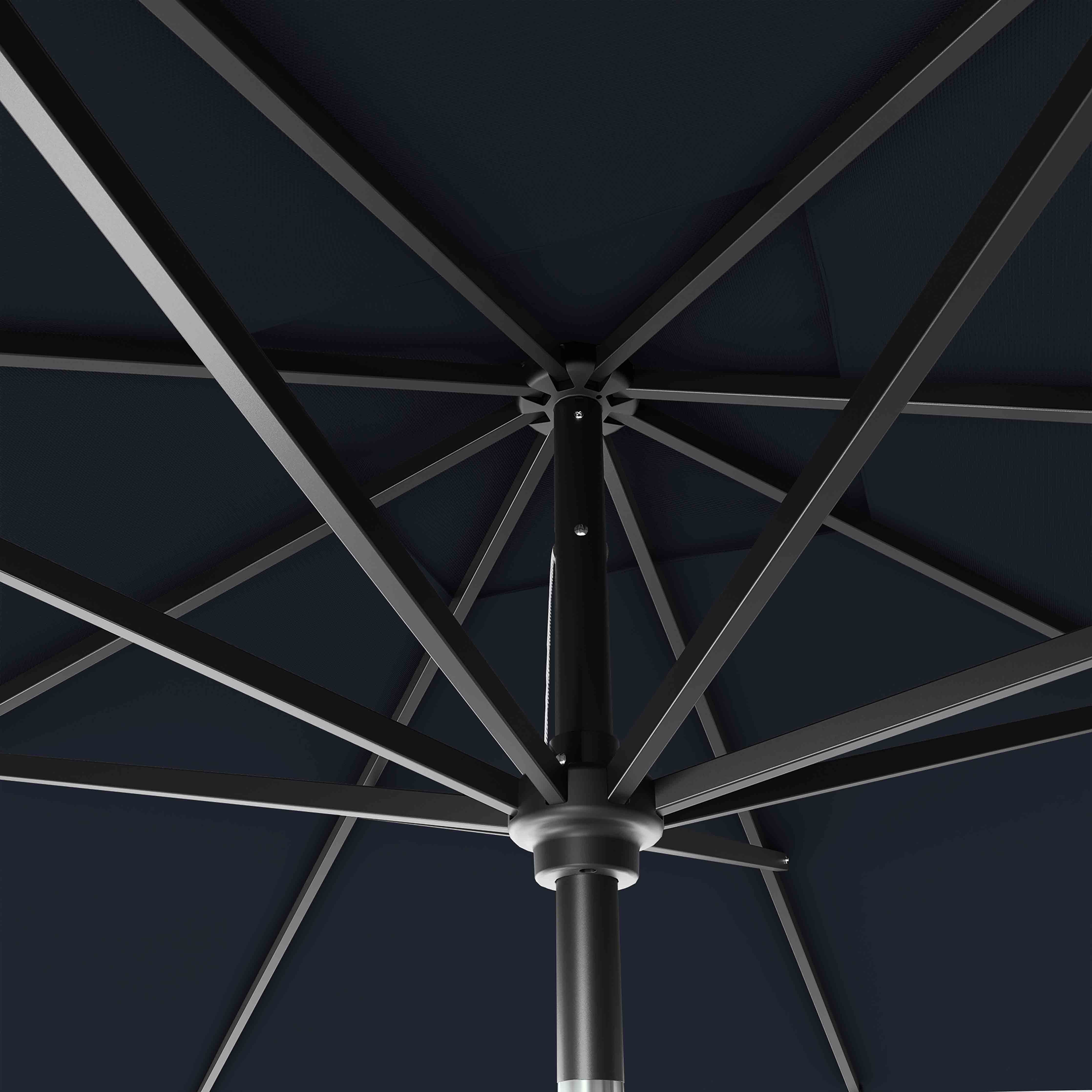 #pole finish_Black