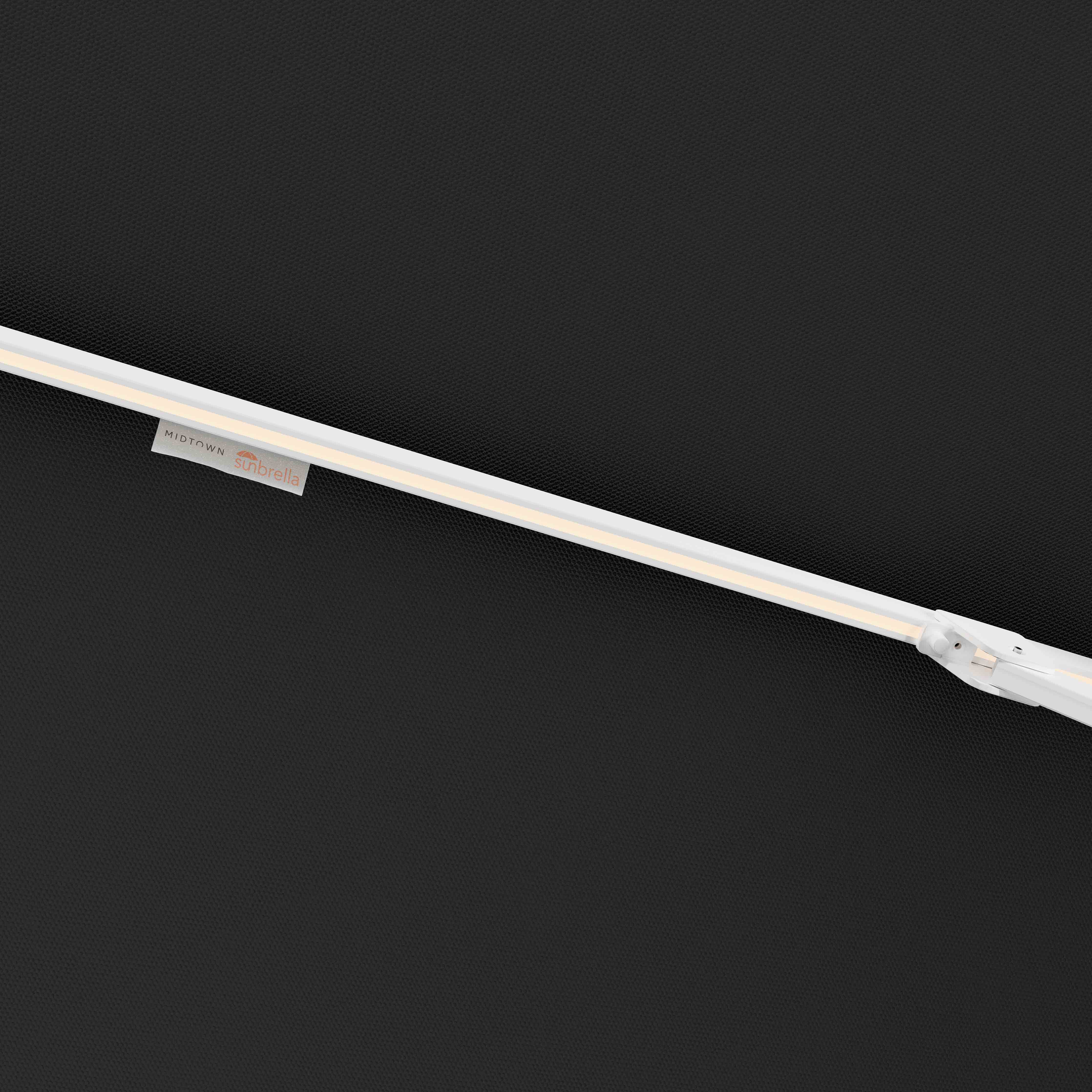 #pole finish_White